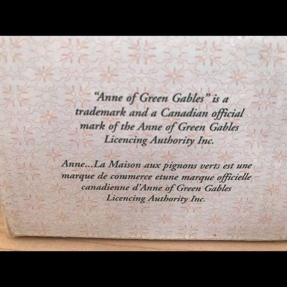 Anne of Green gables porcelain doll - Picture 3 of 7